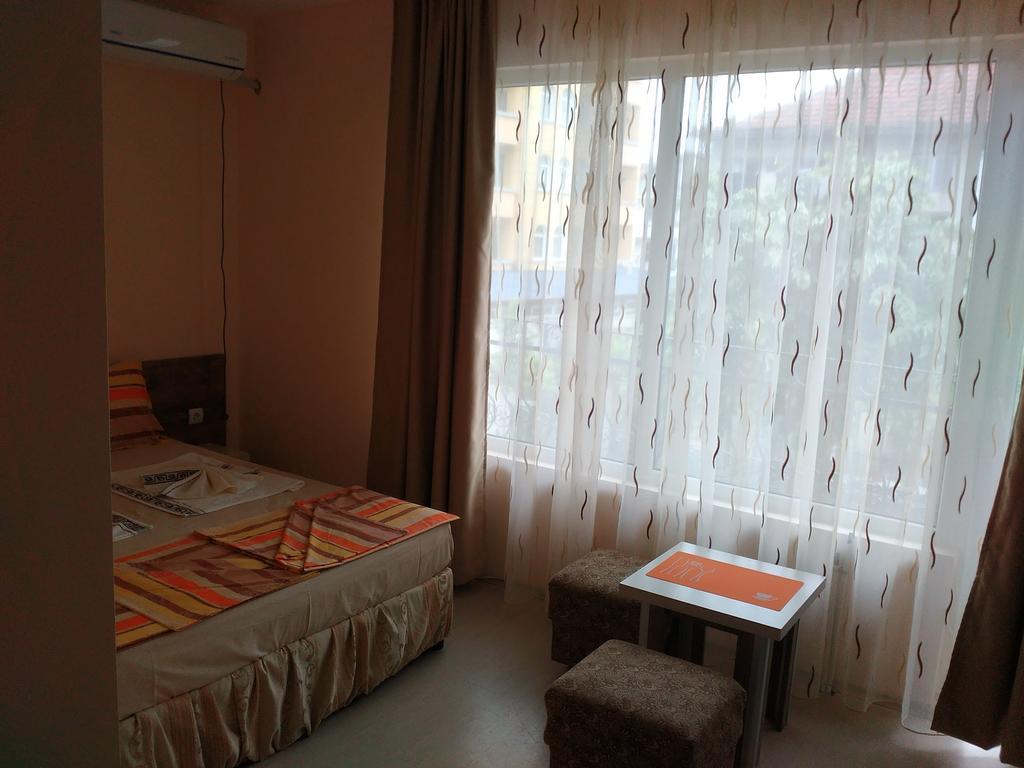 Fits Guest House Primorsko Exterior foto