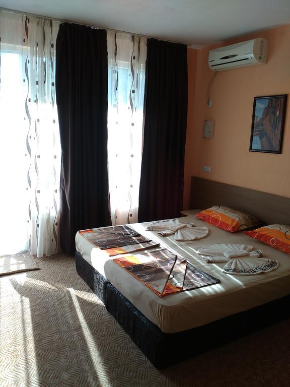 Fits Guest House Primorsko Exterior foto