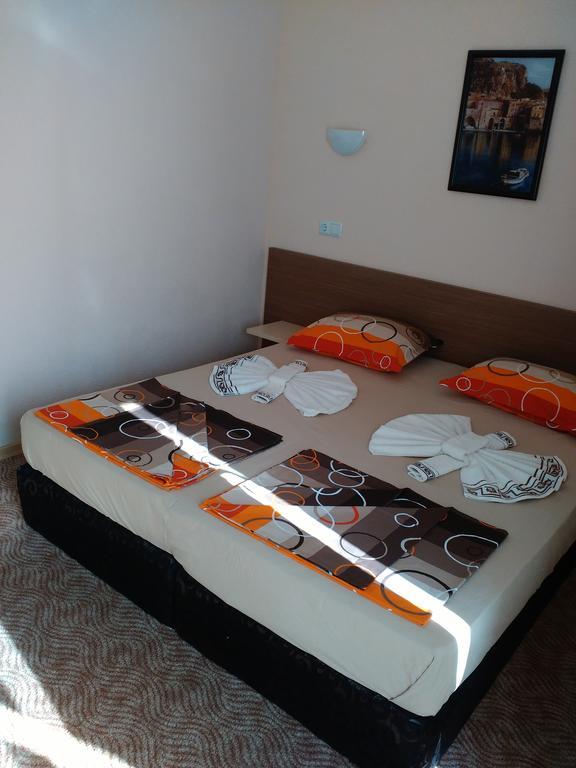 Fits Guest House Primorsko Exterior foto